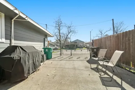 5605 Colfax Street Houston TX 77020