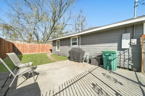 5605 Colfax Street Houston TX 77020