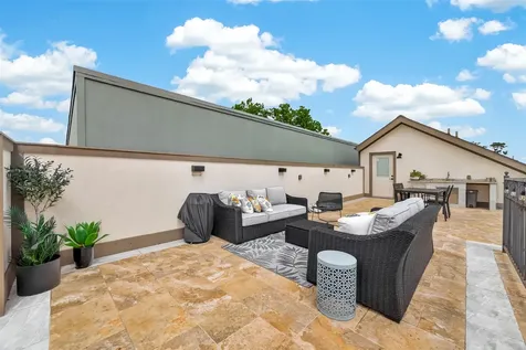 1604 W 21st Street Houston TX 77008