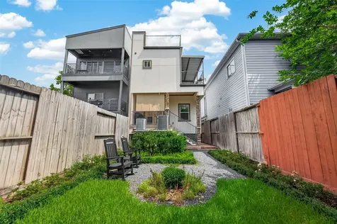 1604 W 21st Street Houston TX 77008
