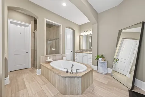 150 Cliftons Curve Way Montgomery TX 77316