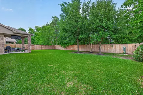 150 Cliftons Curve Way Montgomery TX 77316