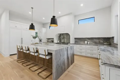 316 W 30th Street Houston TX 77018