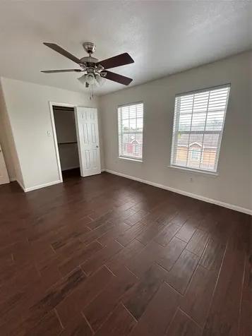 6837 Larkstone Street A Houston TX 77028