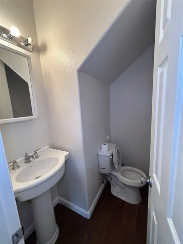 6837 Larkstone Street A Houston TX 77028