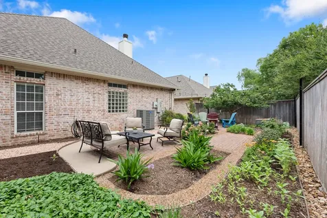 919 Grand Oaks Circle College Station TX 77840