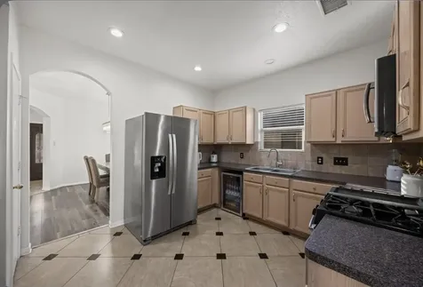 2202 Chelsea Vale Drive Fresno TX 77545