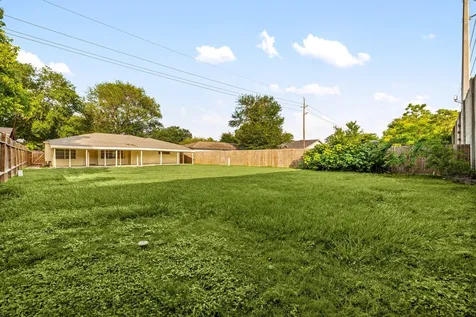 7803 Bunker Wood Lane Houston TX 77086