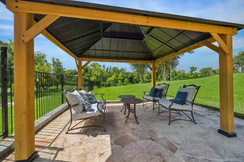5353 Memorial Drive 4075 Houston TX 77007