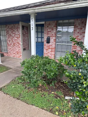 713 S 2nd Street 713 Houston TX 77571