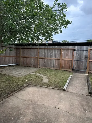 713 S 2nd Street 713 Houston TX 77571