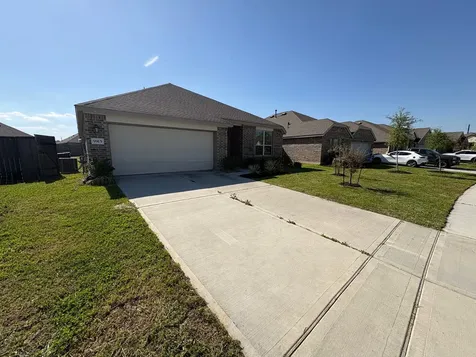 9915 Highland Harvest Drive Baytown TX 77521