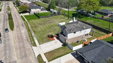 8014 Royalwood Drive Houston TX 77049