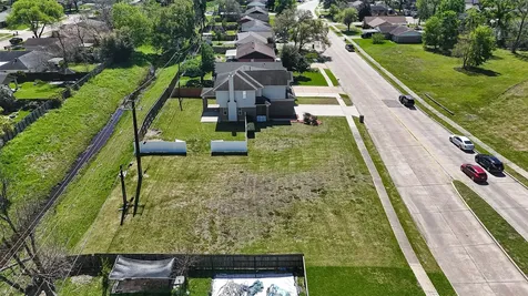 8014 Royalwood Drive Houston TX 77049
