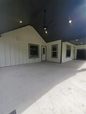 24647 Oak Creek Road Road Hockley TX 77447