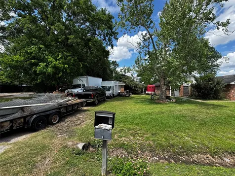 8910 Carousel Lane Houston TX 77080