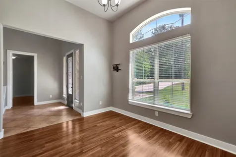 59 Beaconsfield Drive Magnolia TX 77355