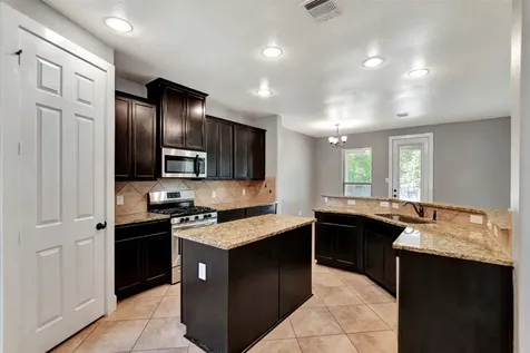 59 Beaconsfield Drive Magnolia TX 77355