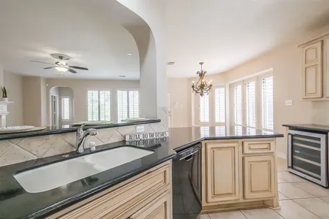 12411 Santiago Cove Lane Houston TX 77041
