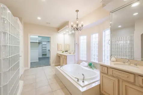 12411 Santiago Cove Lane Houston TX 77041