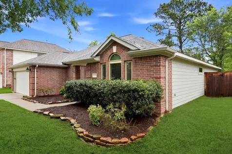 30626 Country Meadows Drive Tomball TX 77375