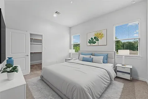 2110 Dewalt Street G Houston TX 77088