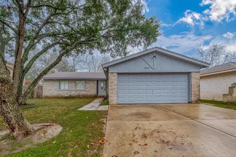 10322 Clarktower Lane Sugar Land TX 77498