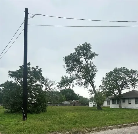 Tbd Edgar Street Yoakum TX 77995