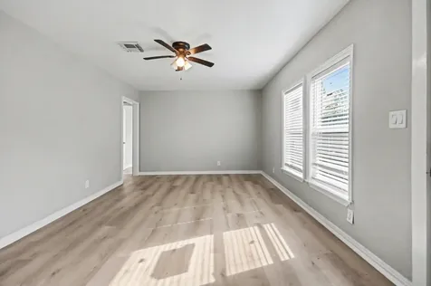 4805 Alamo Drive Galveston TX 77551