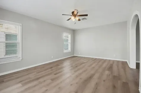 4805 Alamo Drive Galveston TX 77551