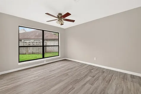 2031 Woodhue Drive Spring TX 77386