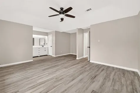 2031 Woodhue Drive Spring TX 77386