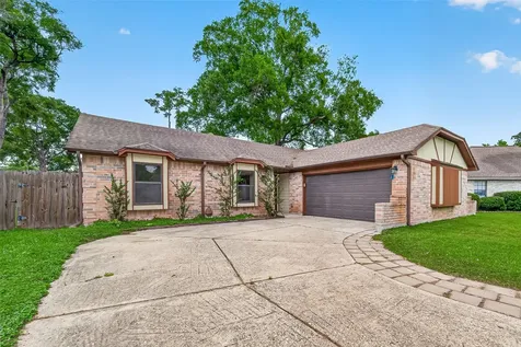 2031 Woodhue Drive Spring TX 77386