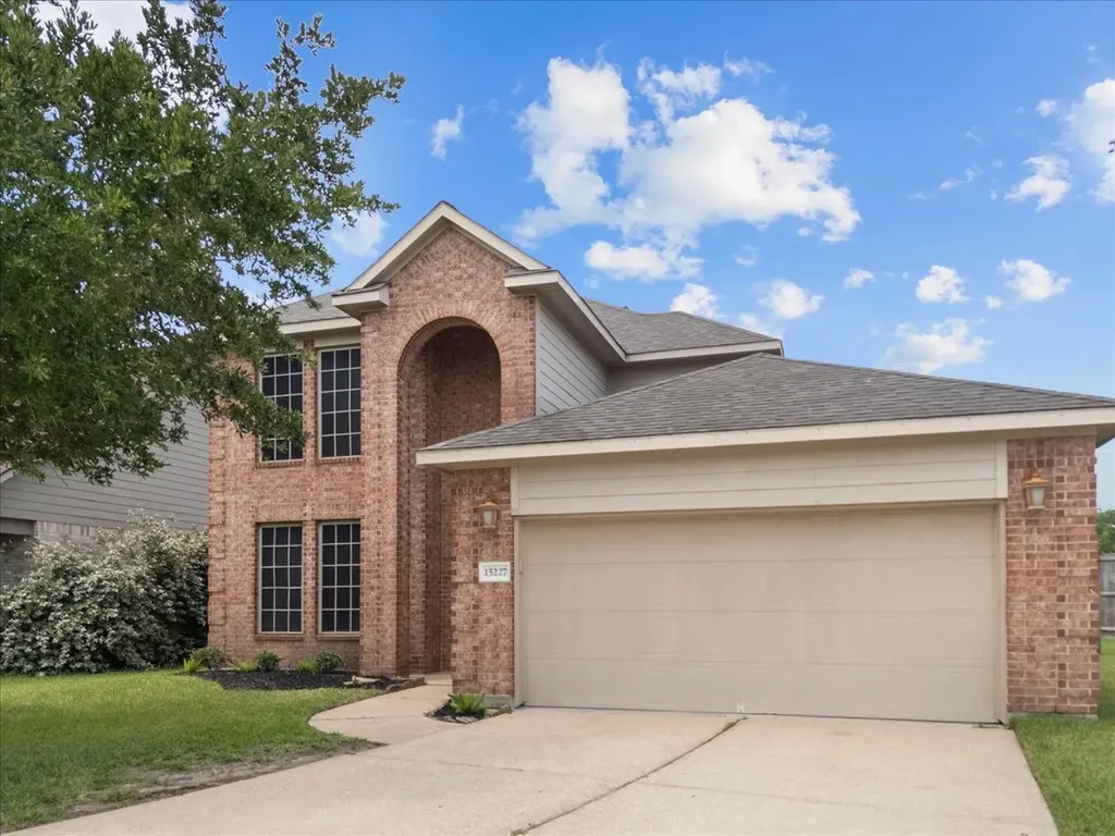 15227 Victoria Baytown TX 77523