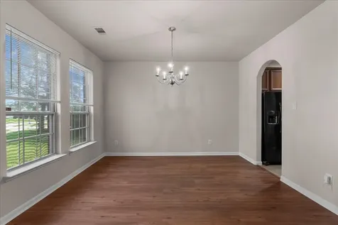 15227 Victoria Baytown TX 77523