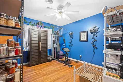 1809 North Roberson Street Conroe TX 77301