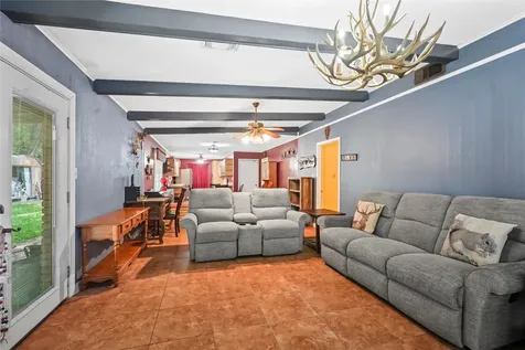 1809 North Roberson Street Conroe TX 77301