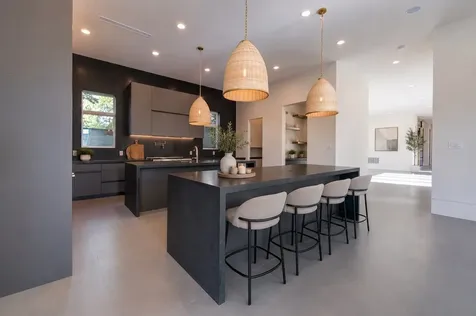 7218 Schiller Street Houston TX 77055