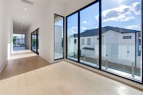 7218 Schiller Street Houston TX 77055