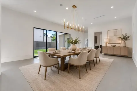 7218 Schiller Street Houston TX 77055