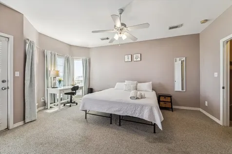 23013 Camino Street Galveston TX 77554