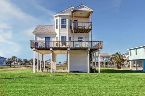 23013 Camino Street Galveston TX 77554