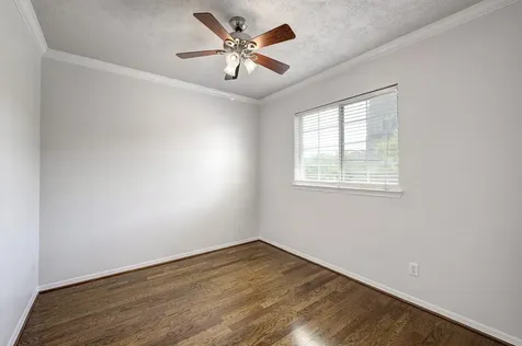 7827 Shady Villa Cove Houston TX 77055