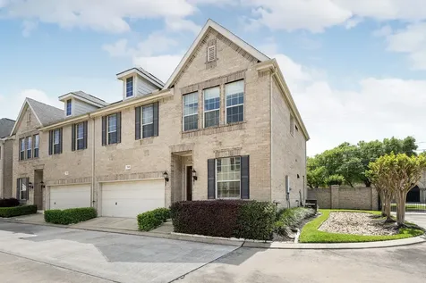 7827 Shady Villa Cove Houston TX 77055