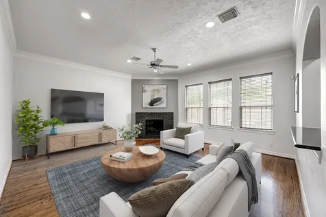 7827 Shady Villa Cove Houston TX 77055