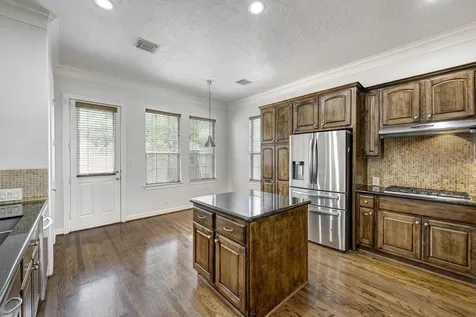7827 Shady Villa Cove Houston TX 77055
