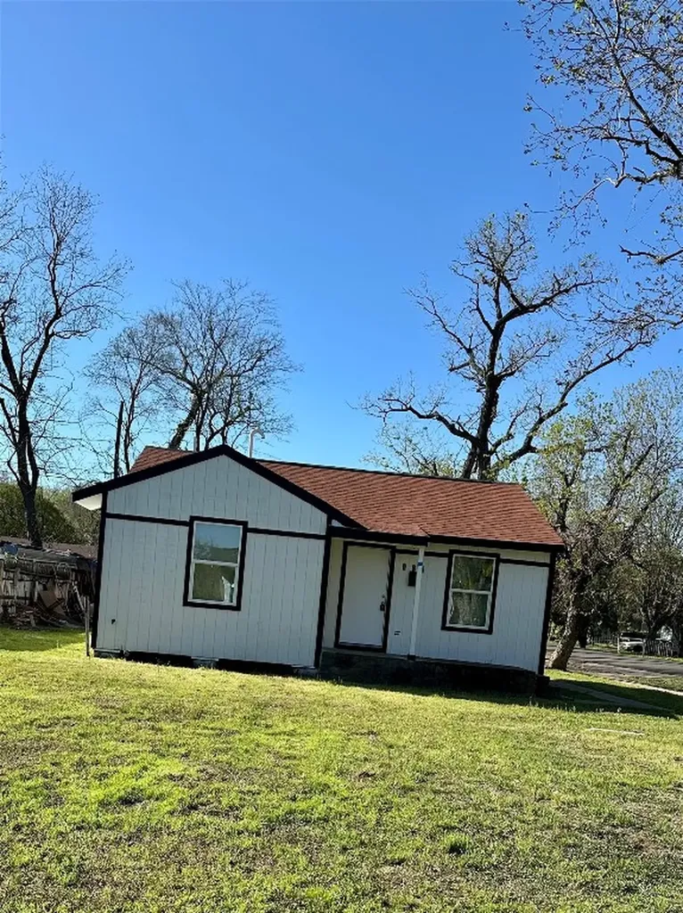 102 Georgia Street Houston TX 77029
