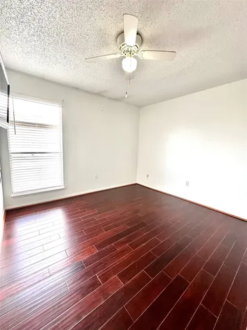 260 El Dorado Boulevard 2608 Houston TX 77598
