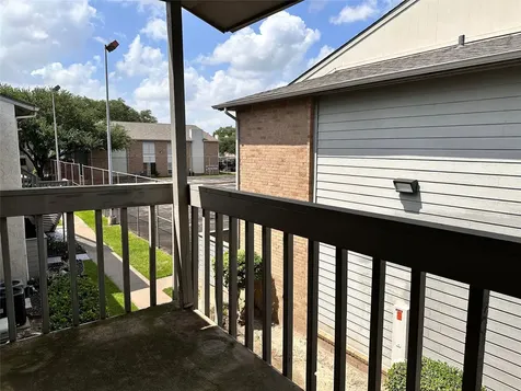 260 El Dorado Boulevard 2608 Houston TX 77598