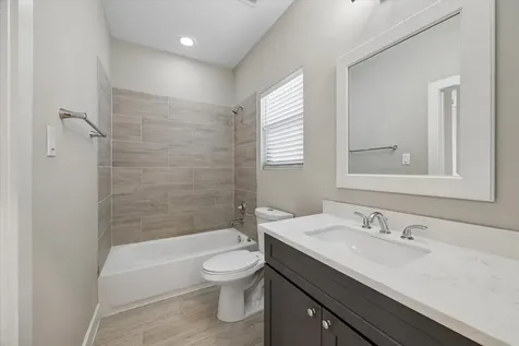 4857 Rich Oak Drive Houston TX 77018